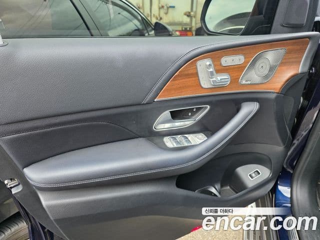 Mercedes-Benz GLE-Class 2021 — Şəkil 3/12