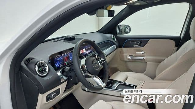 Mercedes-Benz EQB 2025 — ფოტო 6/18