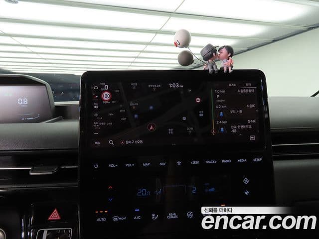 Hyundai Staria 2022 — ფოტო 15/20