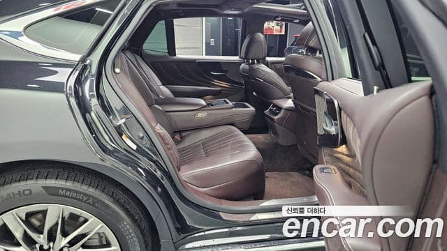 Lexus LS500 2019 — Şəkil 16/20
