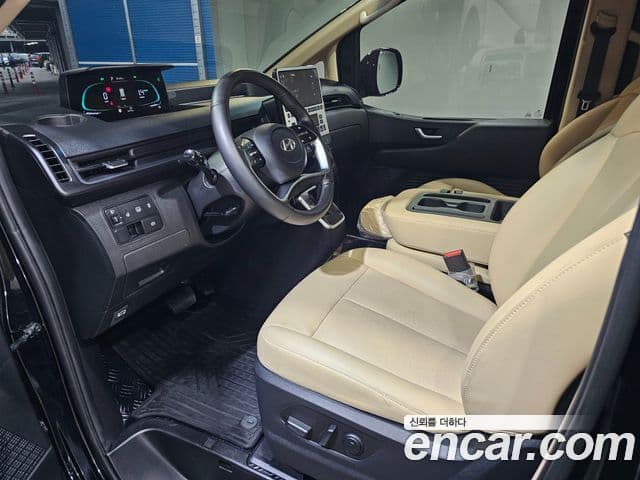 Hyundai Staria 2024 — Şəkil 6/20