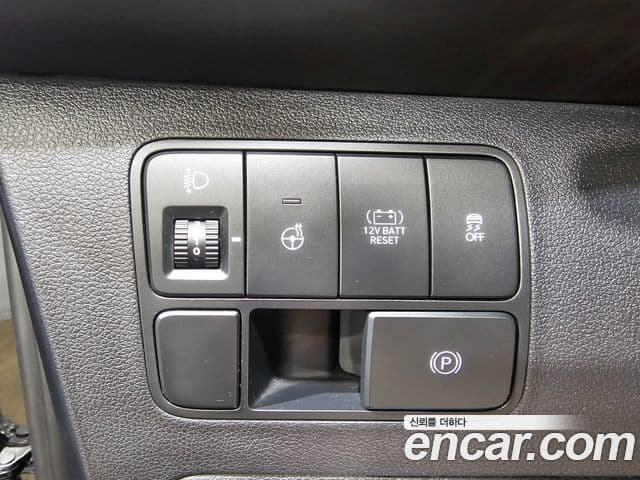 Hyundai Staria 2024 — Şəkil 13/20