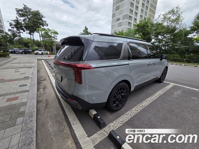 Kia Carnival 2025 — ფოტო 4/16