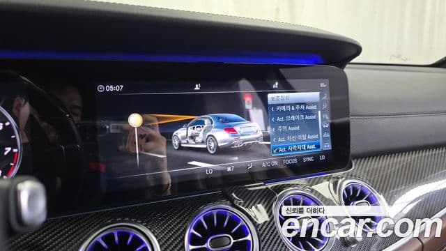 Mercedes-Benz E-Class 2018 — ფოტო 20/20
