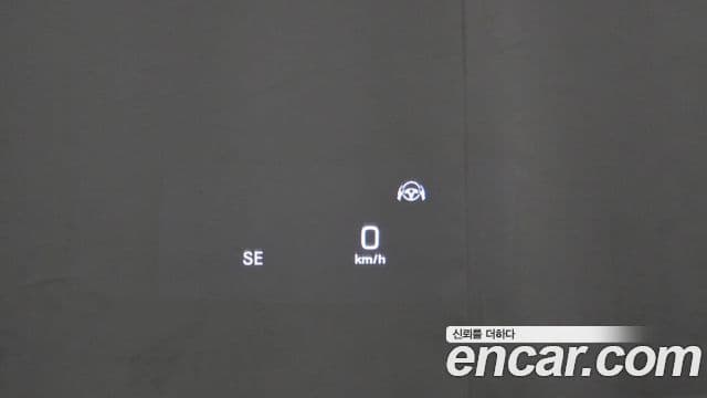 Mercedes-Benz E-Class 2018 — ფოტო 14/20