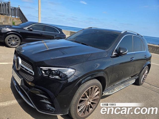 Mercedes-Benz GLE-Class 2024 — ფოტო 10/18