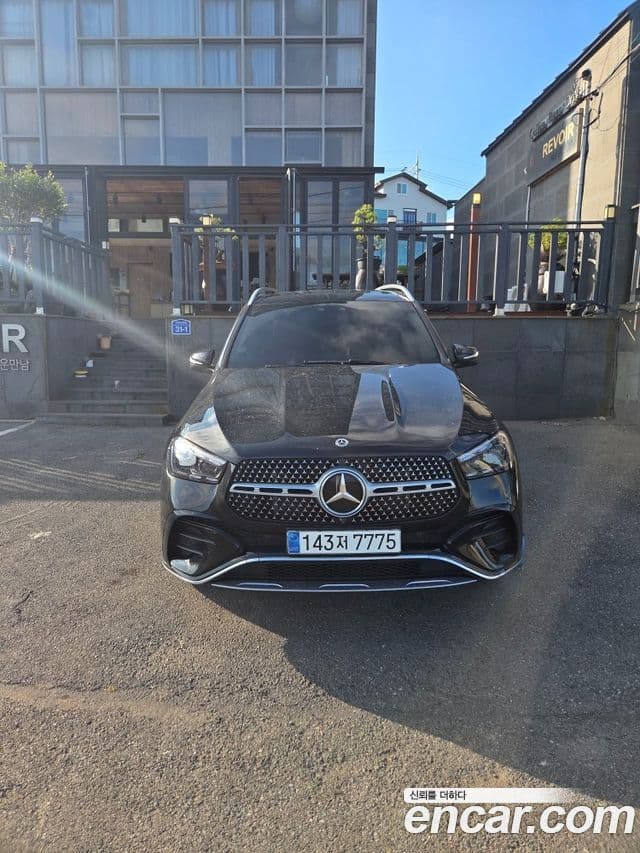 Mercedes-Benz GLE-Class 2024 — ფოტო 2/18