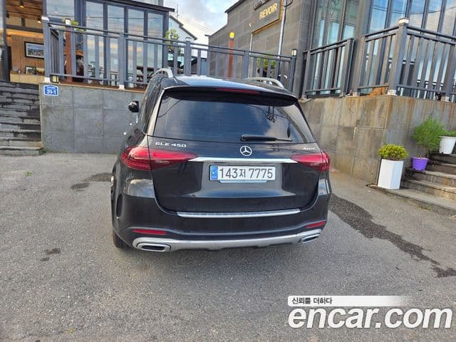 Mercedes-Benz GLE-Class 2024 — ფოტო 3/18