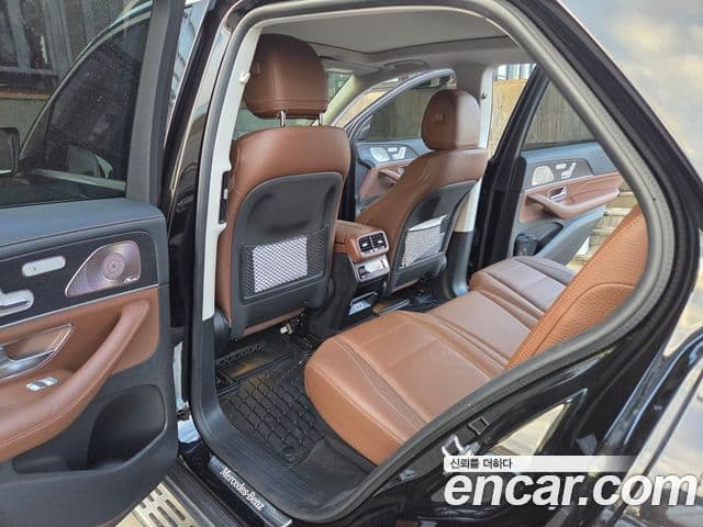 Mercedes-Benz GLE-Class 2024 — ფოტო 13/18