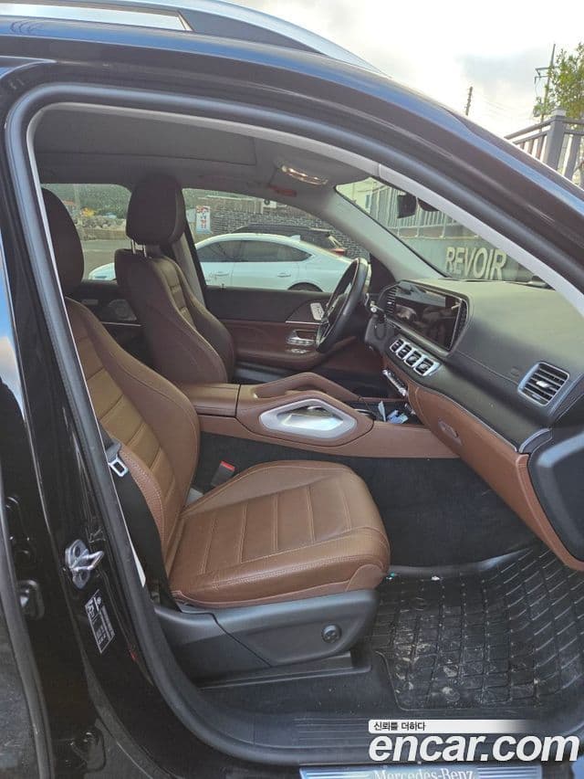 Mercedes-Benz GLE-Class 2024 — ფოტო 15/18