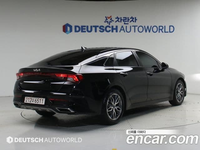 Kia K5 2022 — Şəkil 1/20