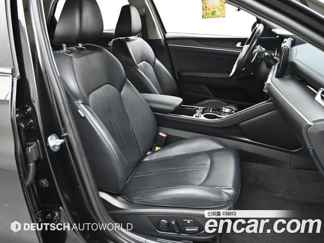 Kia K5 2022 — Şəkil 8/20