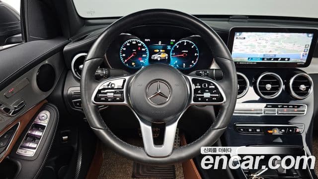 Mercedes-Benz GLC-Class 2022 — ფოტო 13/20