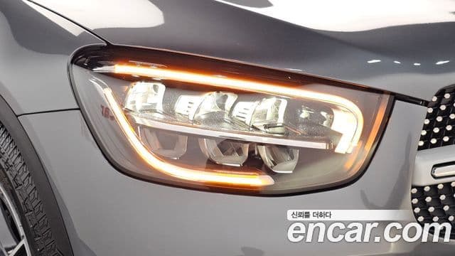 Mercedes-Benz GLC-Class 2022 — Photo 6/34