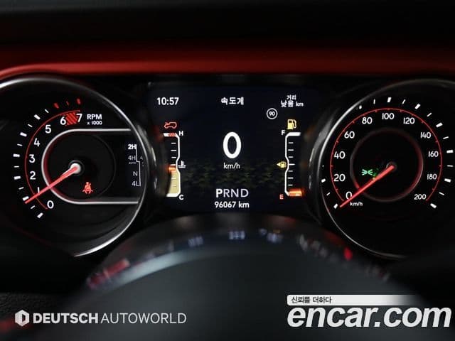 Jeep Wrangler 2019 — Photo 17/20