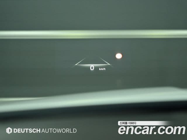 Genesis Electrified G80 2023 — ფოტო 16/20