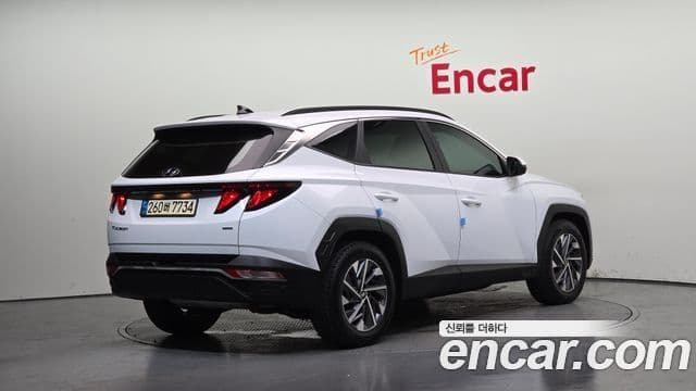 Hyundai The New Tucson 2023 — ფოტო 2/20