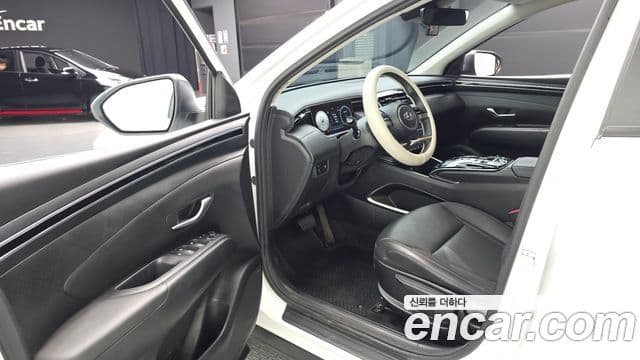 Hyundai The New Tucson 2023 — ფოტო 10/20