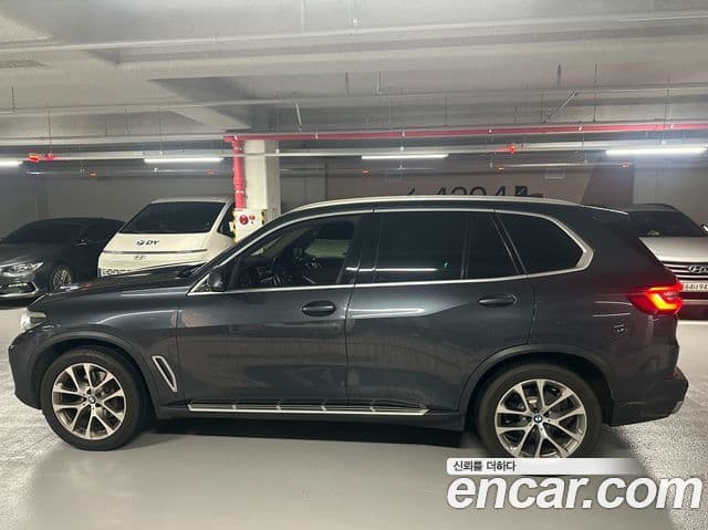 BMW X5 2020 — ფოტო 2/14