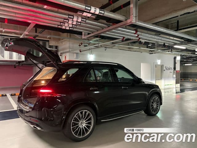 Mercedes-Benz GLE-Class 2026 — ფოტო 2/10