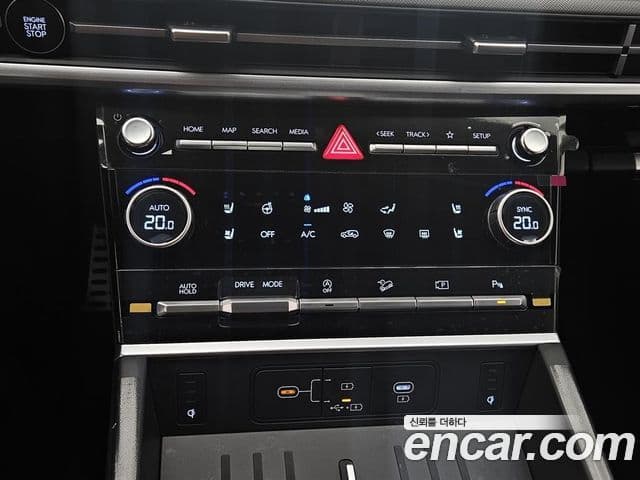 Hyundai Santa Fe 2026 — ფოტო 15/20