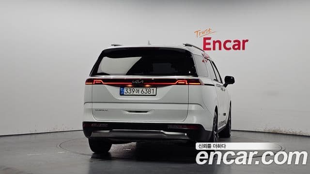 Kia Carnival 2023 — Şəkil 4/20