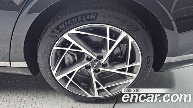 Genesis G90 2022 — ფოტო 7/35