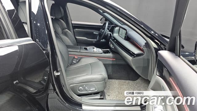 Genesis G90 2022 — ფოტო 8/35