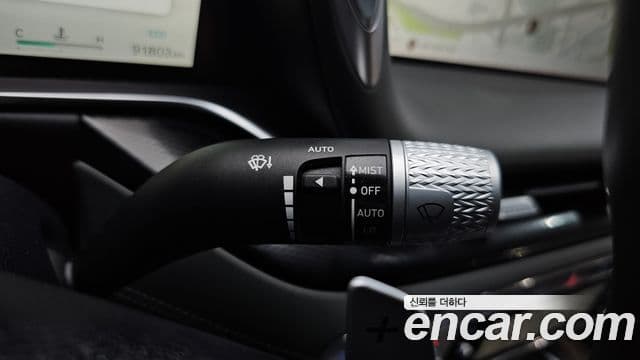 Genesis G90 2022 — ფოტო 33/35