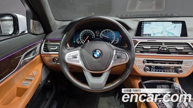 BMW 7 Series 2018 — Şəkil 12/20
