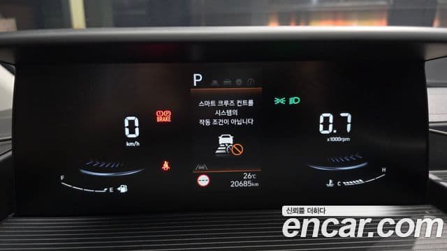 Hyundai Staria 2025 — ფოტო 8/20