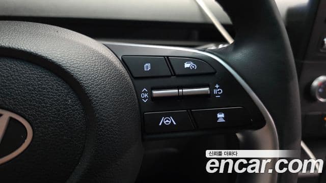 Hyundai Staria 2025 — ფოტო 19/20