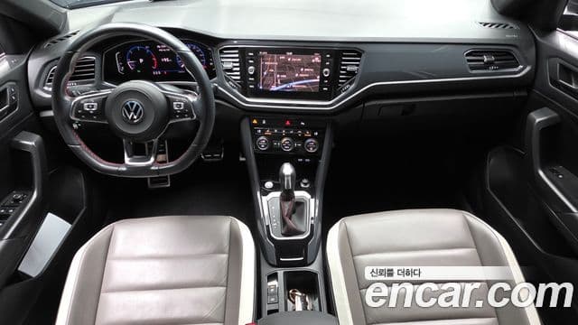 Volkswagen T-Roc 2021 — Şəkil 7/20