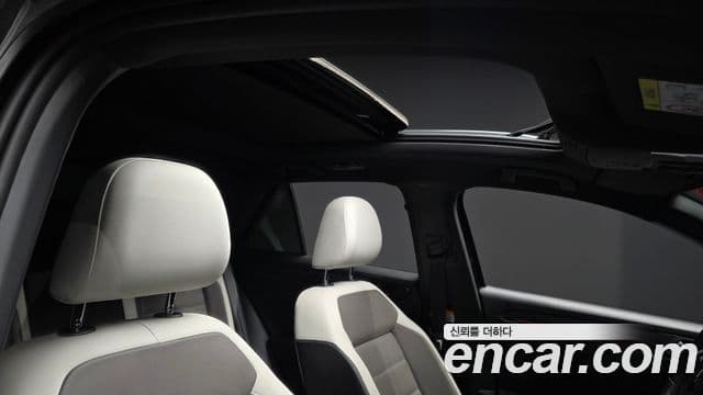 Volkswagen T-Roc 2021 — Şəkil 20/20
