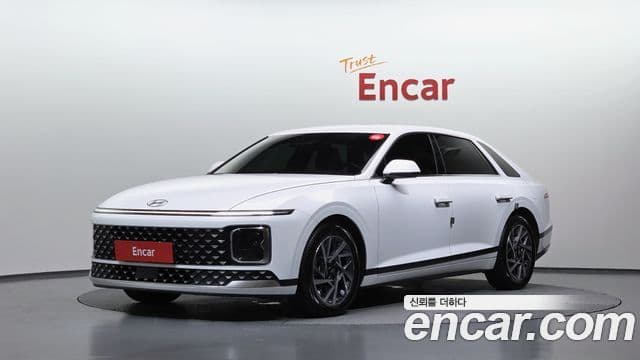 Hyundai Grandeur 2023 — Фото 1/20
