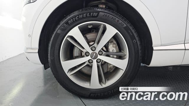 Genesis GV80 2023 — ფოტო 4/20