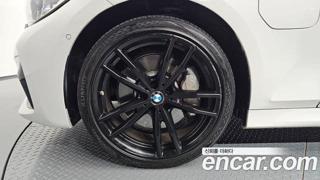 BMW 3 Series 2020 — ფოტო 5/20