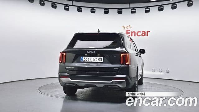 Kia Sorento 2025 — ფოტო 4/20