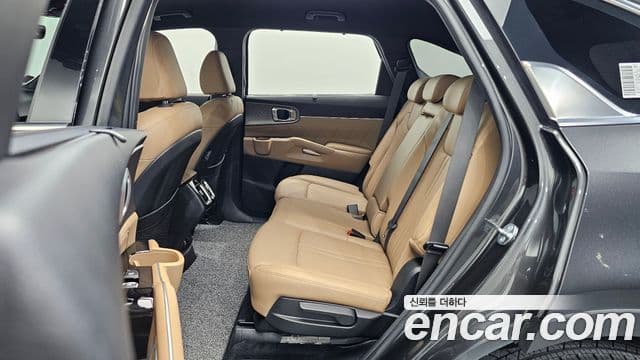 Kia Sorento 2025 — ფოტო 19/20