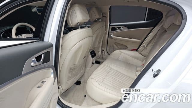 Genesis G70 2021 — Şəkil 11/20