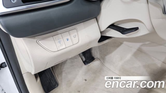 Genesis G70 2021 — Şəkil 19/20