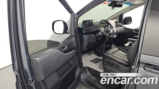 Hyundai Staria 2021 — Şəkil 10/20