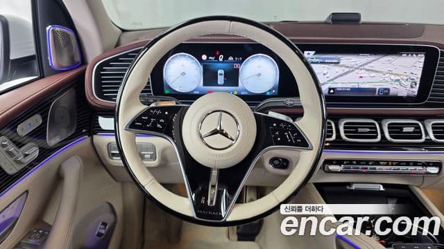 Mercedes-Benz GLS-Class 2025 — фото 13 из 20