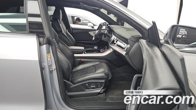 Audi Q7 2021 — ფოტო 11/20