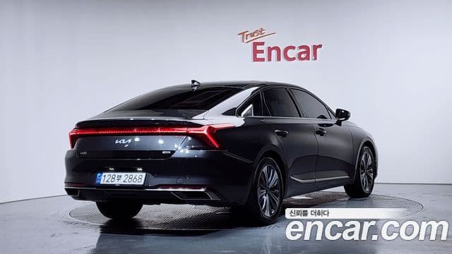 Kia K8 2022 — ფოტო 2/20