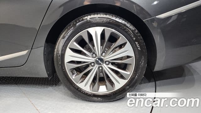 Kia K8 2022 — Photo 19/36