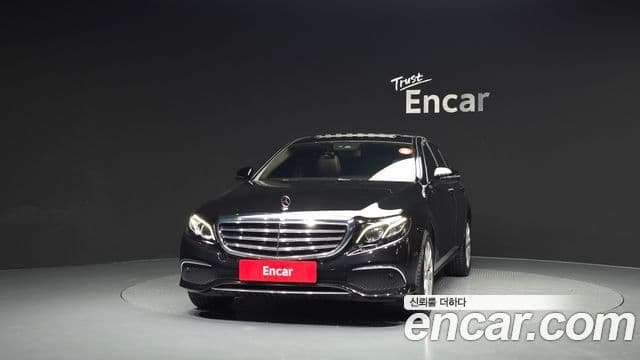 Mercedes-Benz E-Class 2019 — ფოტო 3/20