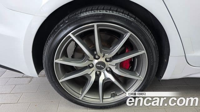 Genesis G70 2019 — Şəkil 5/20