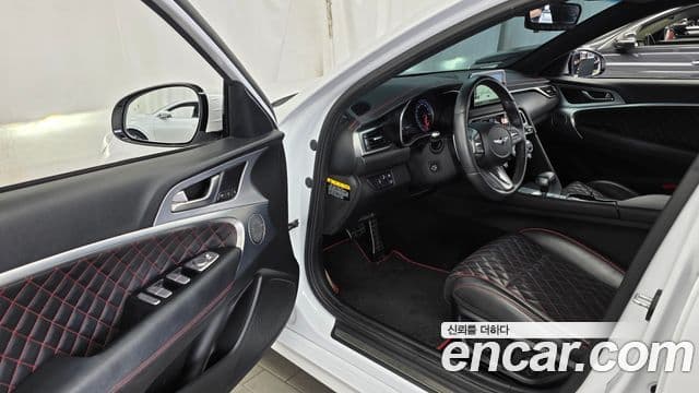 Genesis G70 2019 — фото 10 из 20