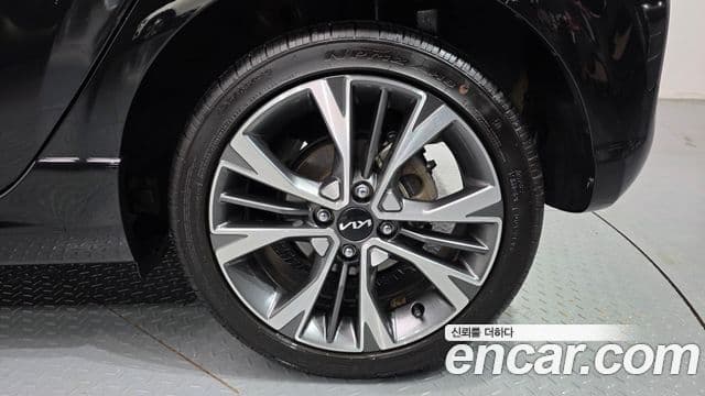 Kia Morning Urban 2022 — Şəkil 15/30